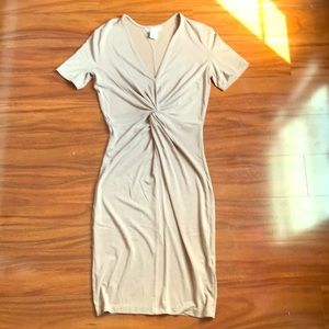 Dress only warn once!